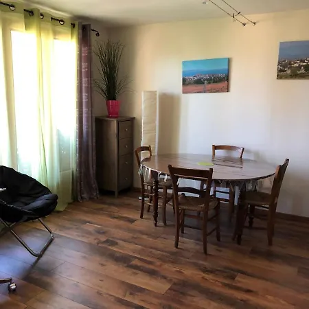 T3 Chez Monique 2 Nuits Minimum Apartman